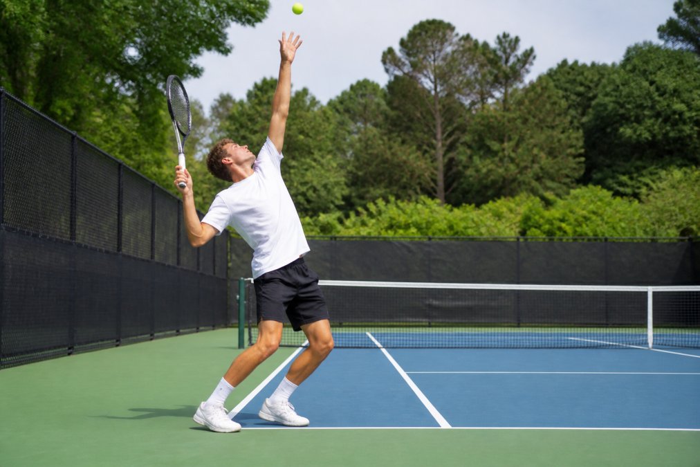 Master Your Tennis Serve in One Week: Daily Plan
