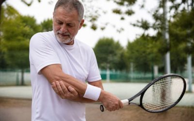 Preventing Tennis Elbow for Older Players